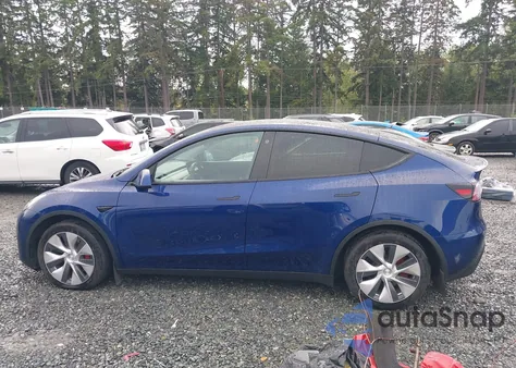 2021 Tesla Model Y Long Range Dual Motor All-Wheel Drive из США, поврежденный, VIN 5YJYGDEE8MF270076